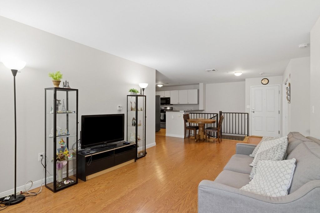 30 Franklin Street 113, Malden, MA 02148