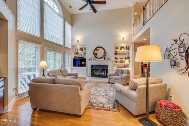 117 Quail Heights Court, Kingsport, TN 37663