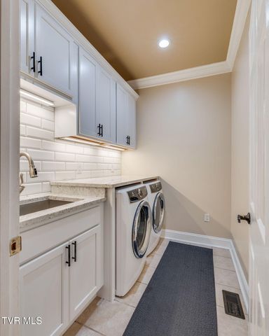 117 Quail Heights Court, Kingsport, TN 37663