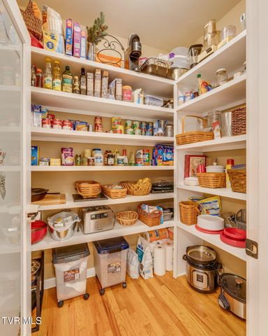 117 Quail Heights Court, Kingsport, TN 37663