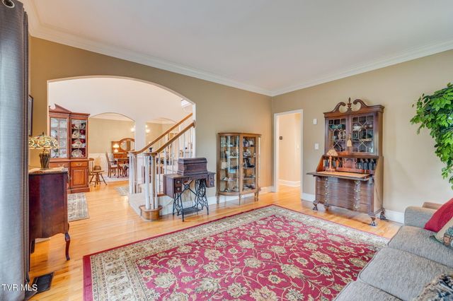 117 Quail Heights Court, Kingsport, TN 37663