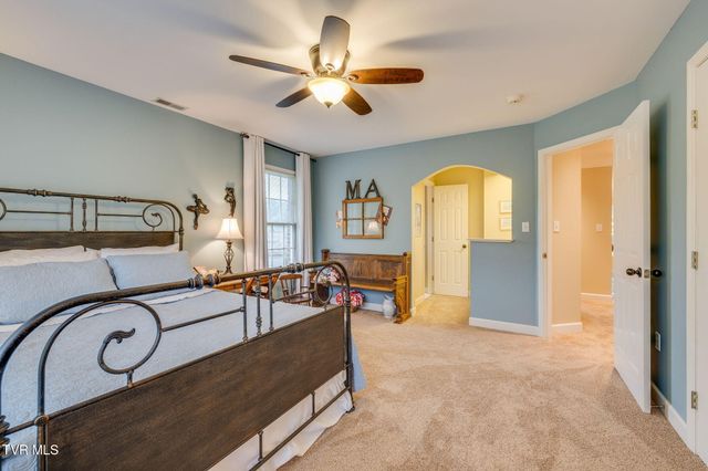 117 Quail Heights Court, Kingsport, TN 37663