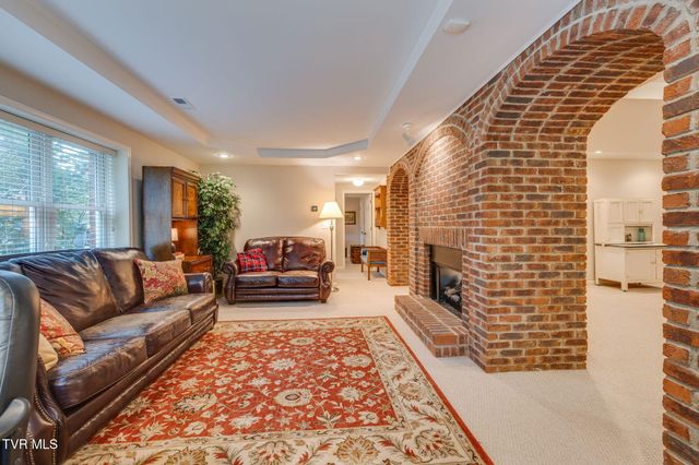 117 Quail Heights Court, Kingsport, TN 37663