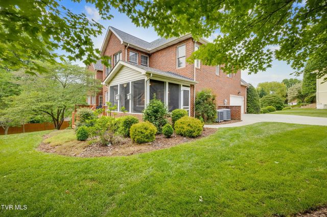 117 Quail Heights Court, Kingsport, TN 37663