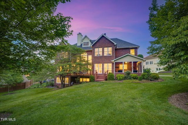 117 Quail Heights Court, Kingsport, TN 37663