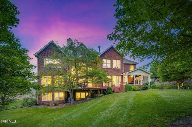 117 Quail Heights Court, Kingsport, TN 37663