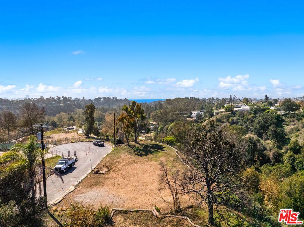 1005 Villa Grove Drive, Pacific Palisades, CA 90272 — photo 4