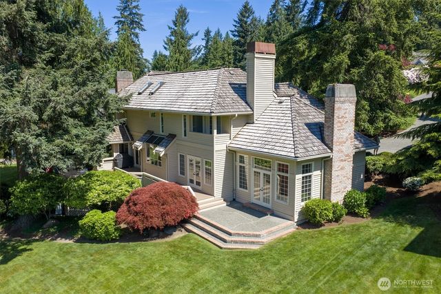 13713 209th Avenue NE, Woodinville, WA 98077