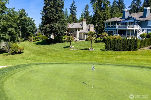 13713 209th Avenue NE, Woodinville, WA 98077