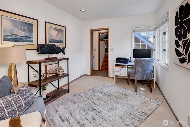 13713 209th Avenue NE, Woodinville, WA 98077