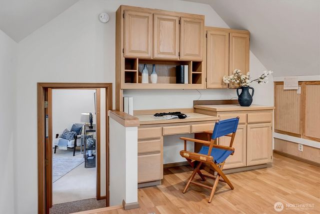 13713 209th Avenue NE, Woodinville, WA 98077