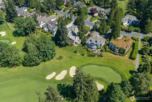 13713 209th Avenue NE, Woodinville, WA 98077