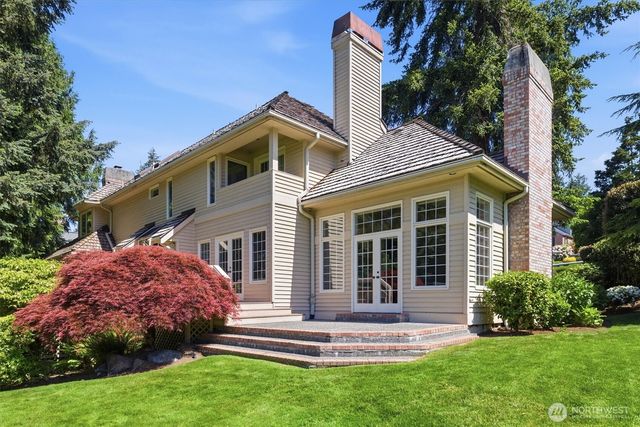 13713 209th Avenue NE, Woodinville, WA 98077