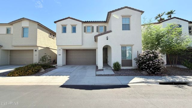 1419 E TOWN AND COUNTRY Lane, Phoenix, AZ 85014