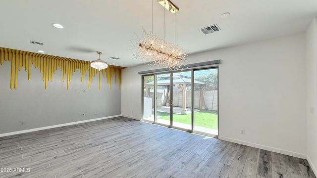 1419 E TOWN AND COUNTRY Lane, Phoenix, AZ 85014