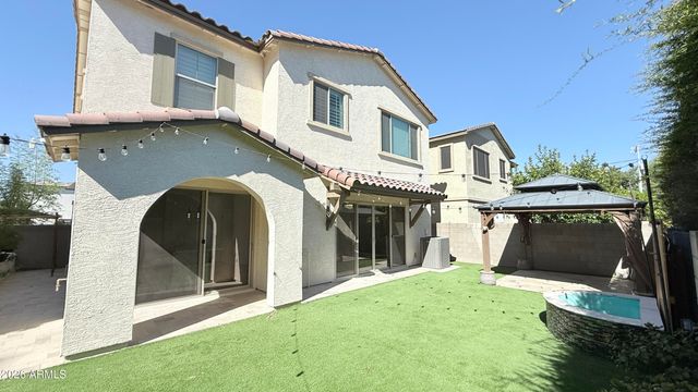 1419 E TOWN AND COUNTRY Lane, Phoenix, AZ 85014
