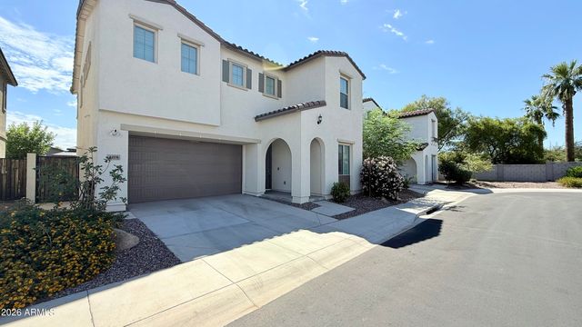 1419 E TOWN AND COUNTRY Lane, Phoenix, AZ 85014