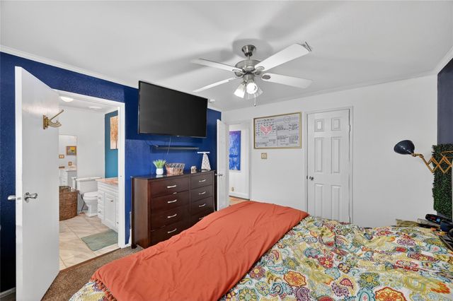 11738 Greencanyon Drive, Houston, TX 77044