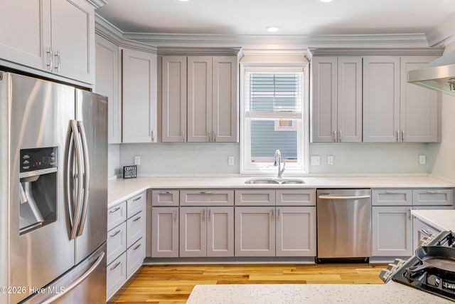 1606 E Yacht Drive, Oak Island, NC 28465