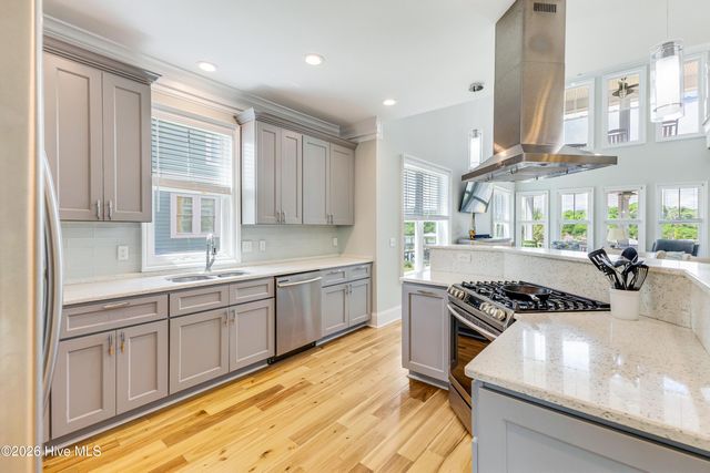 1606 E Yacht Drive, Oak Island, NC 28465