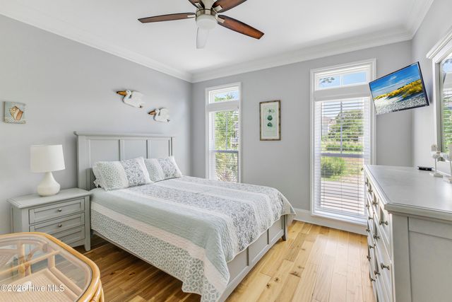 1606 E Yacht Drive, Oak Island, NC 28465