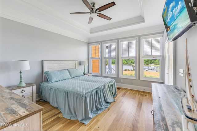 1606 E Yacht Drive, Oak Island, NC 28465