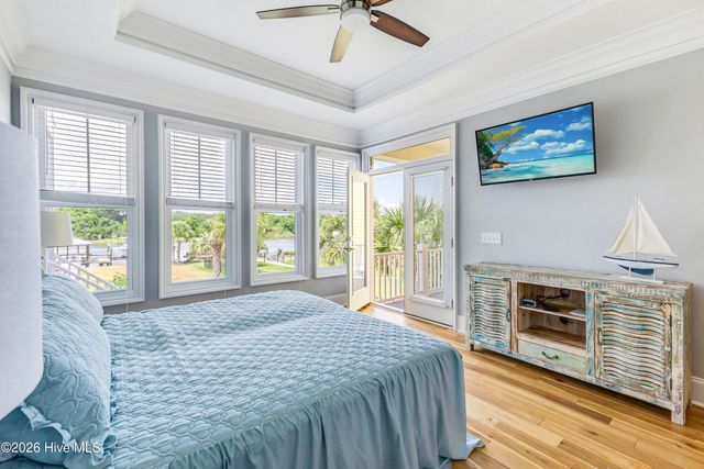 1606 E Yacht Drive, Oak Island, NC 28465
