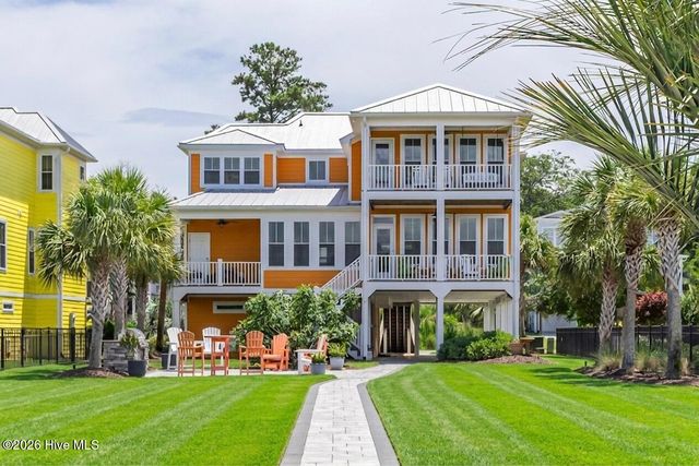 1606 E Yacht Drive, Oak Island, NC 28465