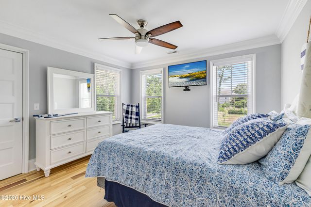 1606 E Yacht Drive, Oak Island, NC 28465