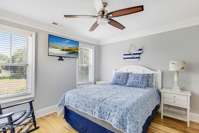 1606 E Yacht Drive, Oak Island, NC 28465