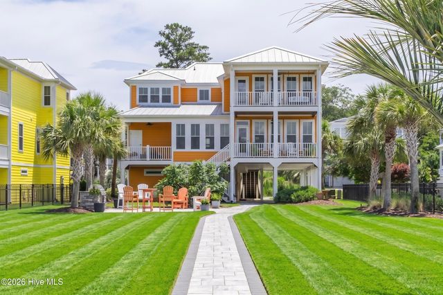1606 E Yacht Drive, Oak Island, NC 28465