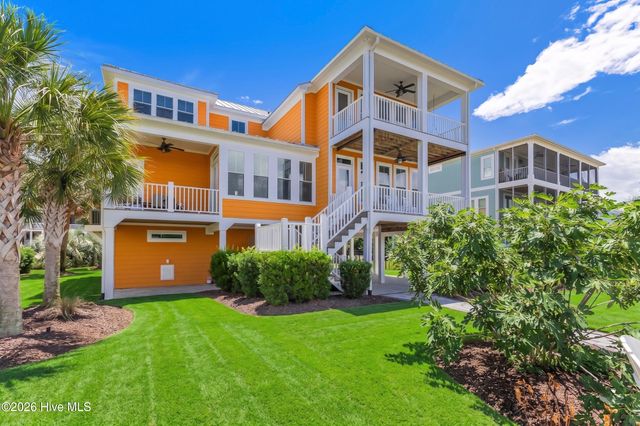 1606 E Yacht Drive, Oak Island, NC 28465