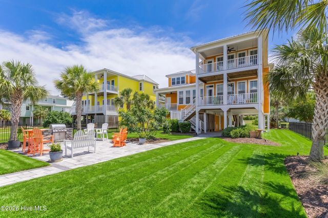 1606 E Yacht Drive, Oak Island, NC 28465