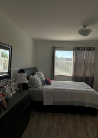 8660 SW 212th Street 305, Cutler Bay, FL 33189
