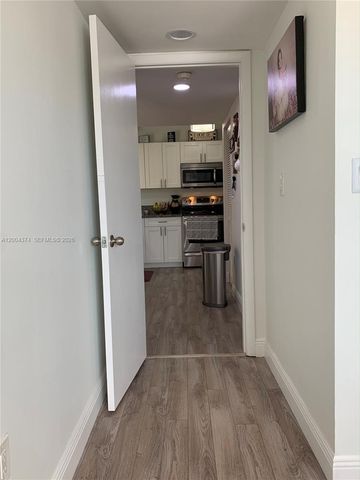 8660 SW 212th Street 305, Cutler Bay, FL 33189