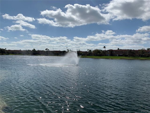 8660 SW 212th Street 305, Cutler Bay, FL 33189