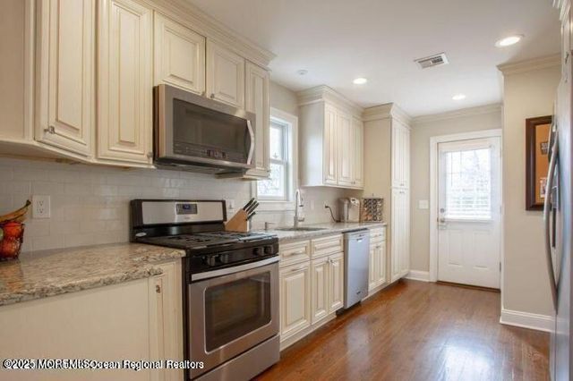 18 Catherine Street, Long Branch, NJ 07740