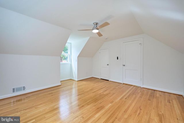 6506 OAKWOOD DR, Falls Church, VA 22041