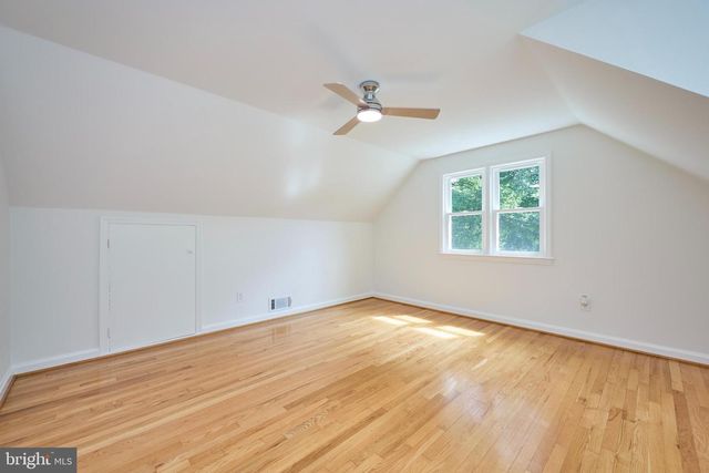 6506 OAKWOOD DR, Falls Church, VA 22041