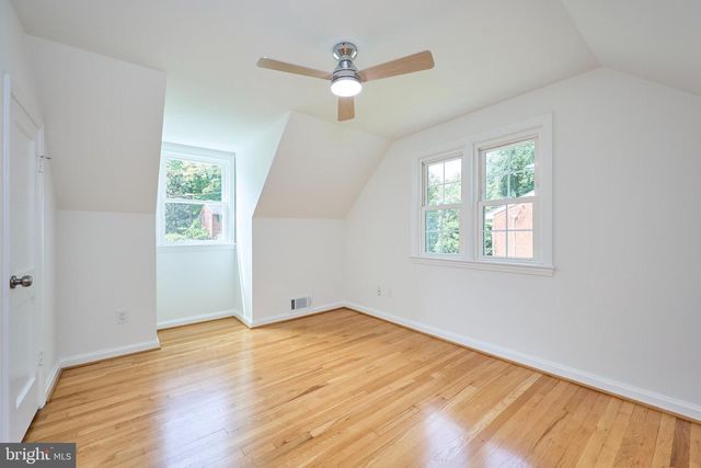 6506 OAKWOOD DR, Falls Church, VA 22041