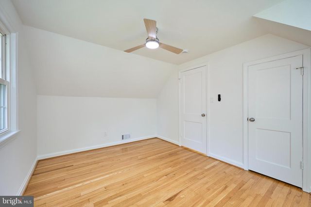 6506 OAKWOOD DR, Falls Church, VA 22041