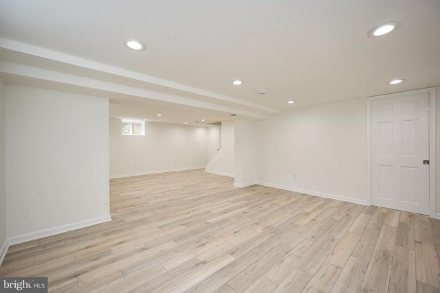 6506 OAKWOOD DR, Falls Church, VA 22041