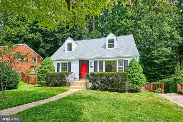 6506 OAKWOOD DR, Falls Church, VA 22041
