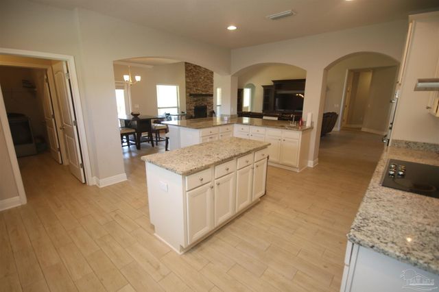 2623 Brochelle Dr, Pace, FL 32571