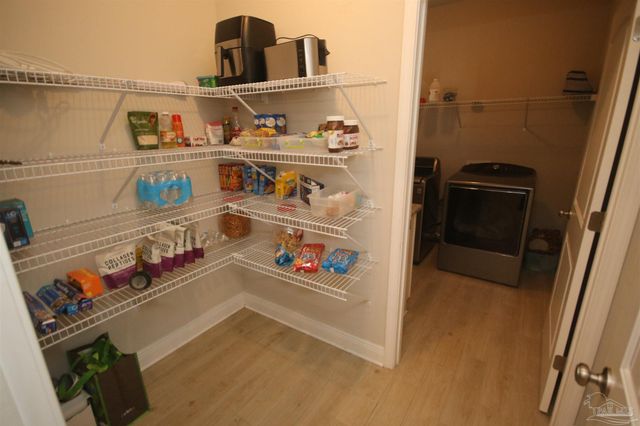 2623 Brochelle Dr, Pace, FL 32571