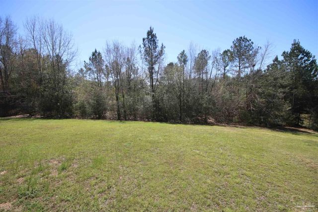 2623 Brochelle Dr, Pace, FL 32571