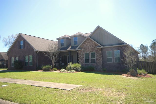 2623 Brochelle Dr, Pace, FL 32571