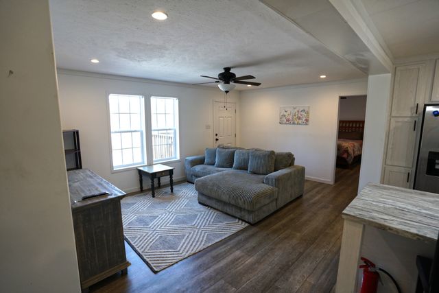 1162 By Blvd, Bon Aqua, TN 37025