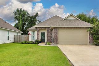 833 N Huval Drive, Lake Charles, LA 70611