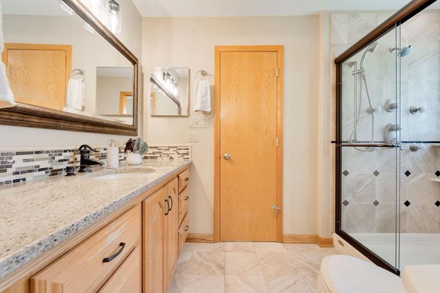 11355 N Rosewood DRIVE, Mequon, WI 53092